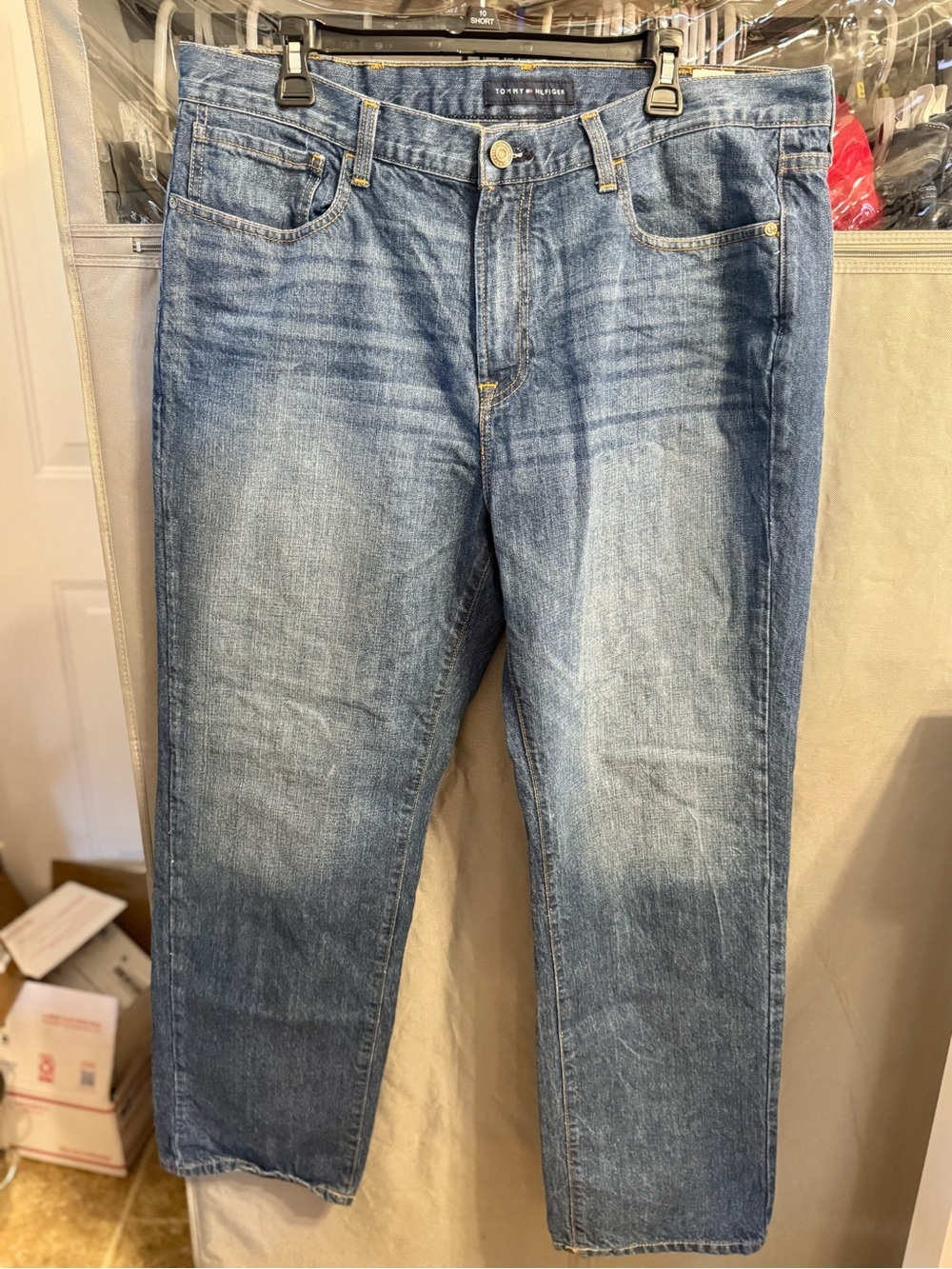 Tommy Hilfiger Men's Medium Blue Straight Jeans 38x32